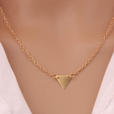 European and American jewelry leaf clavicle chain brand temperament personality fashion simple circle bar Necklace woman