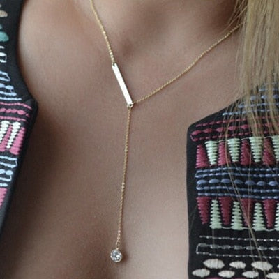 European and American jewelry leaf clavicle chain brand temperament personality fashion simple circle bar Necklace woman